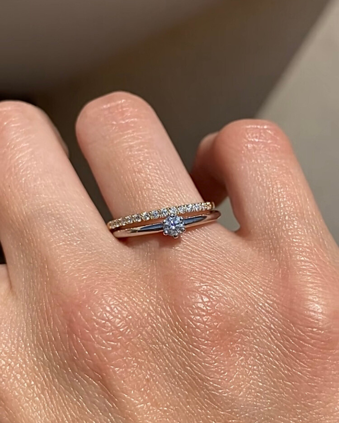 Anillo de compromiso y churumbela de diamantes — foto 1