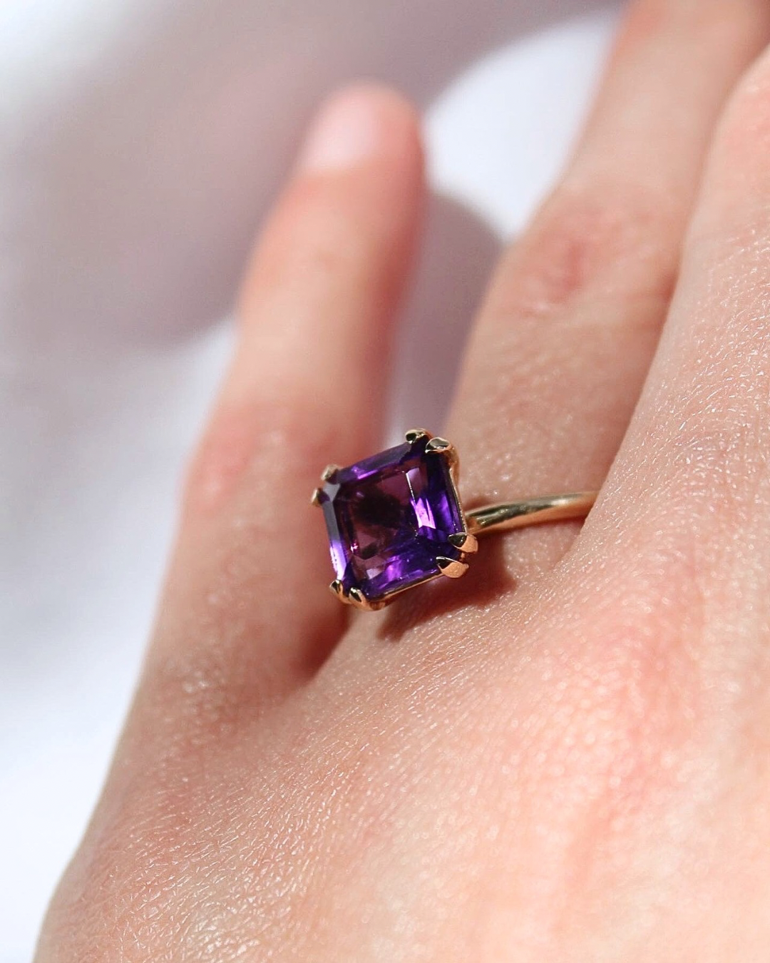 Solitario Amatista asscher con 9 uñas — foto 3