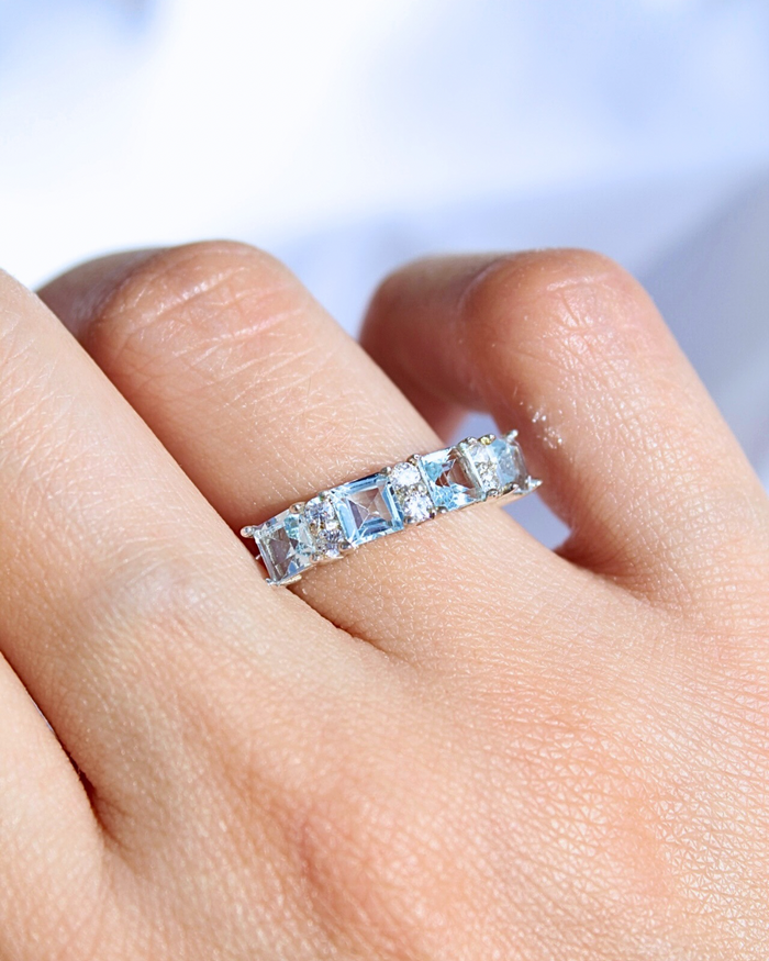 Churumbela Topacios azules princesa y Diamantes/Moissanitas redondos