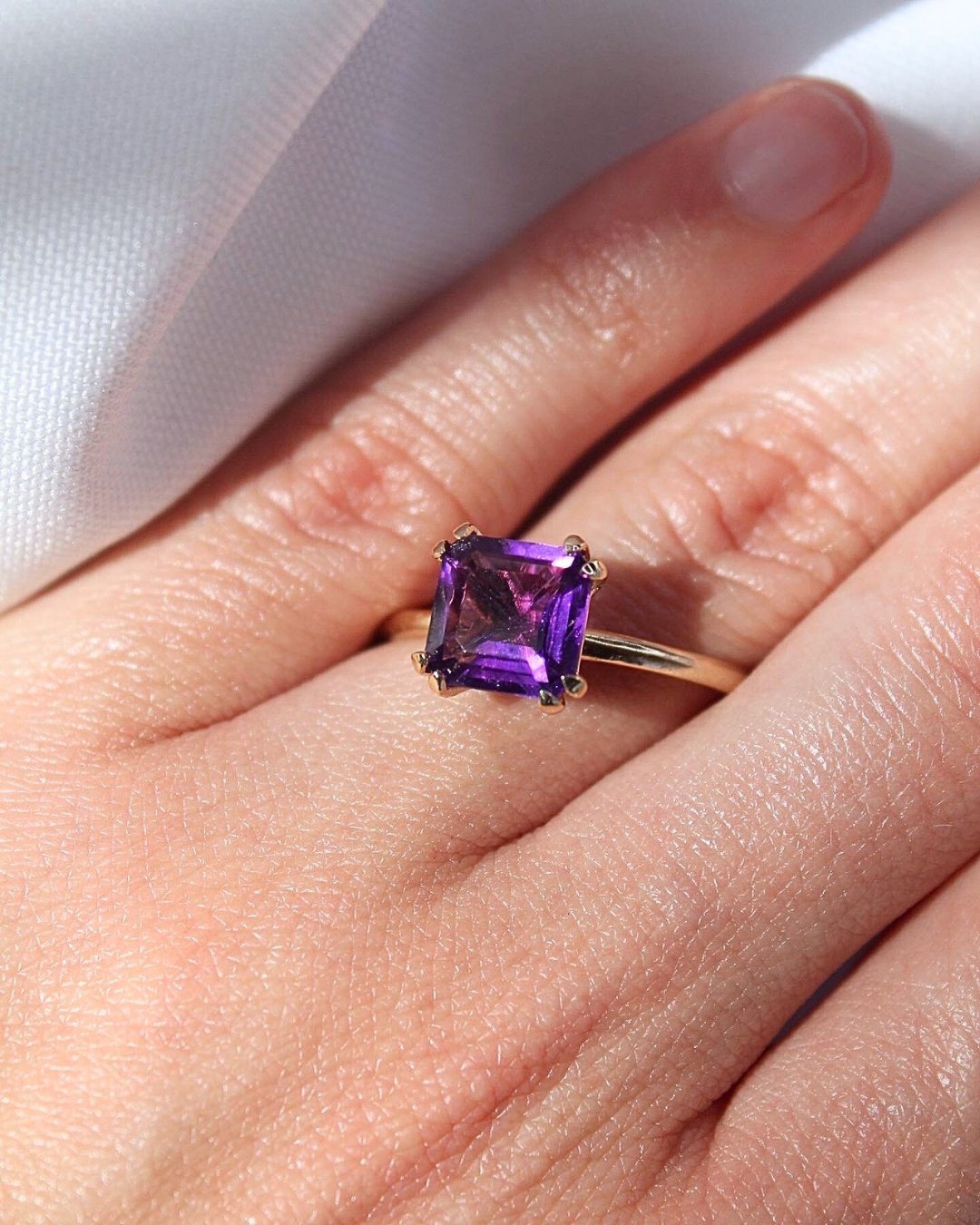 Solitario Amatista asscher con 9 uñas — foto 5
