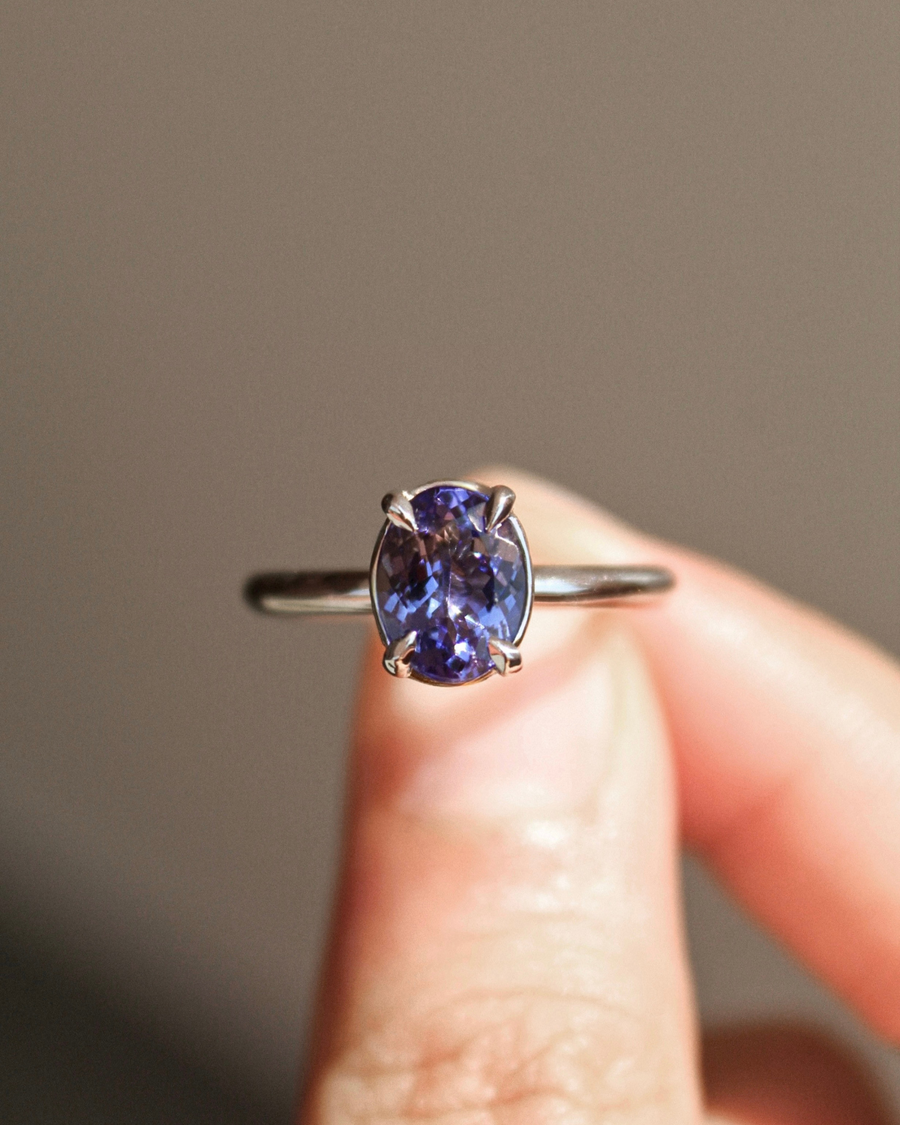 Anillo Tanzanita